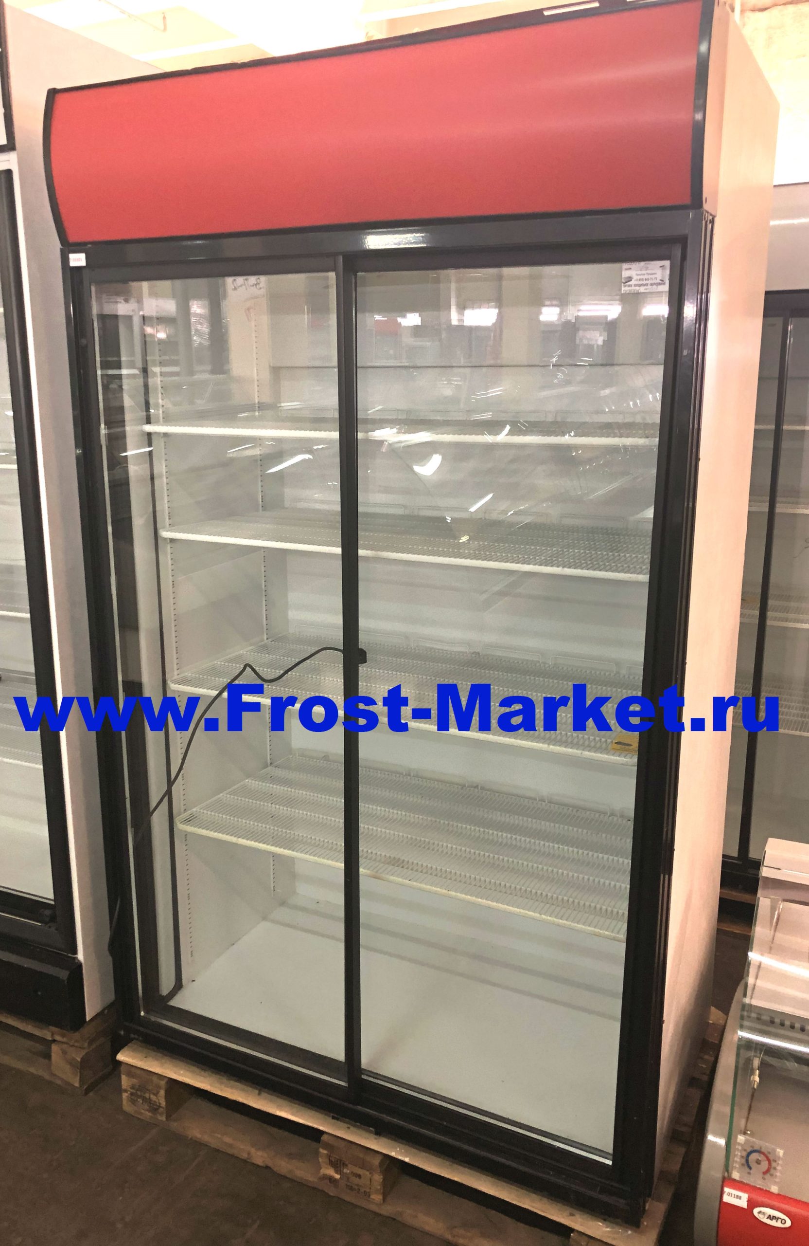 Холодильный шкаф б у Norcool S 122 SD