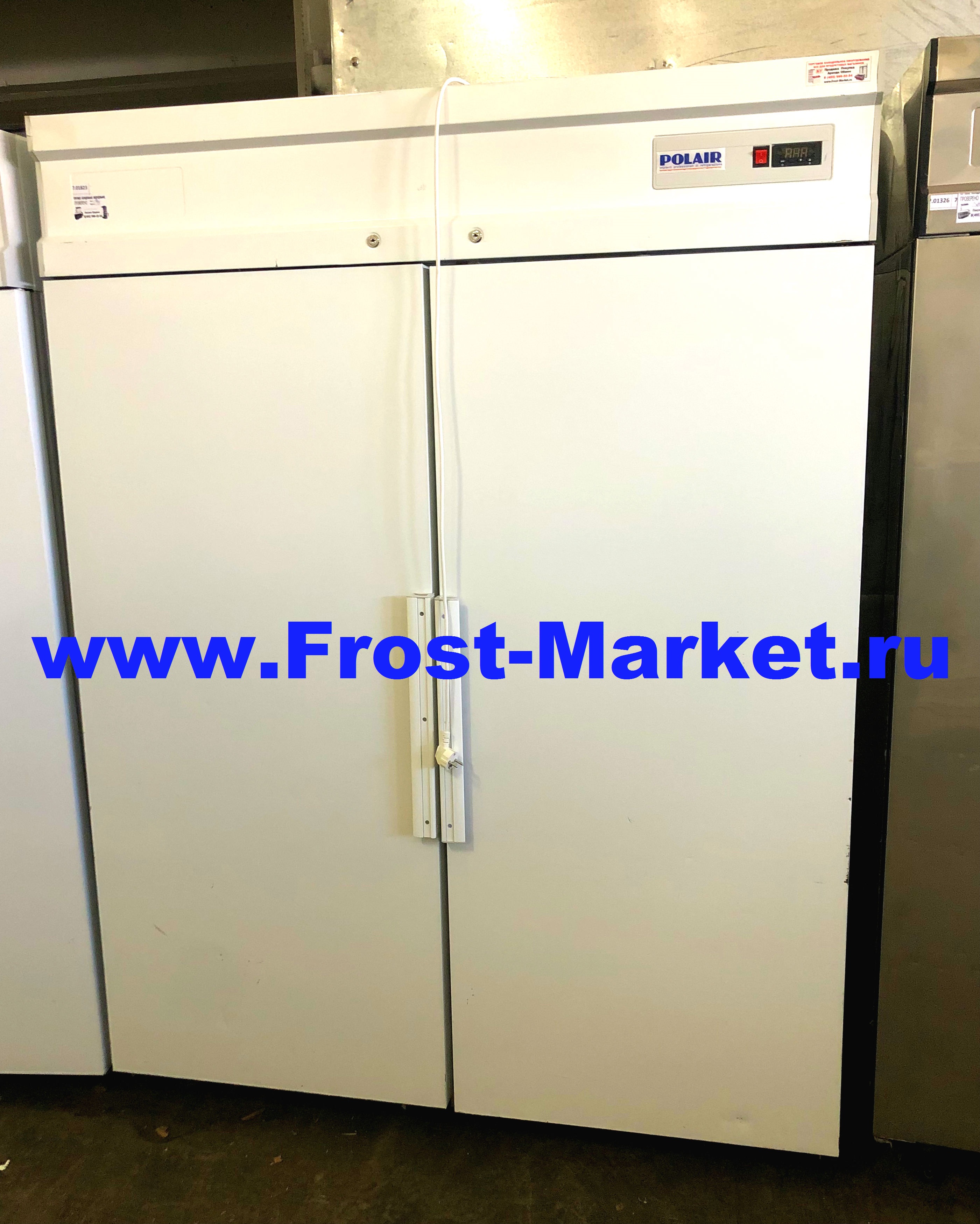 Холодильный шкаф б у Polair CM114-S